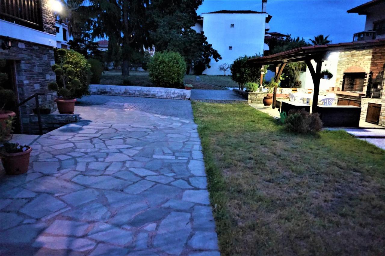 Katerina'S Villa Nikiti  Esterno foto